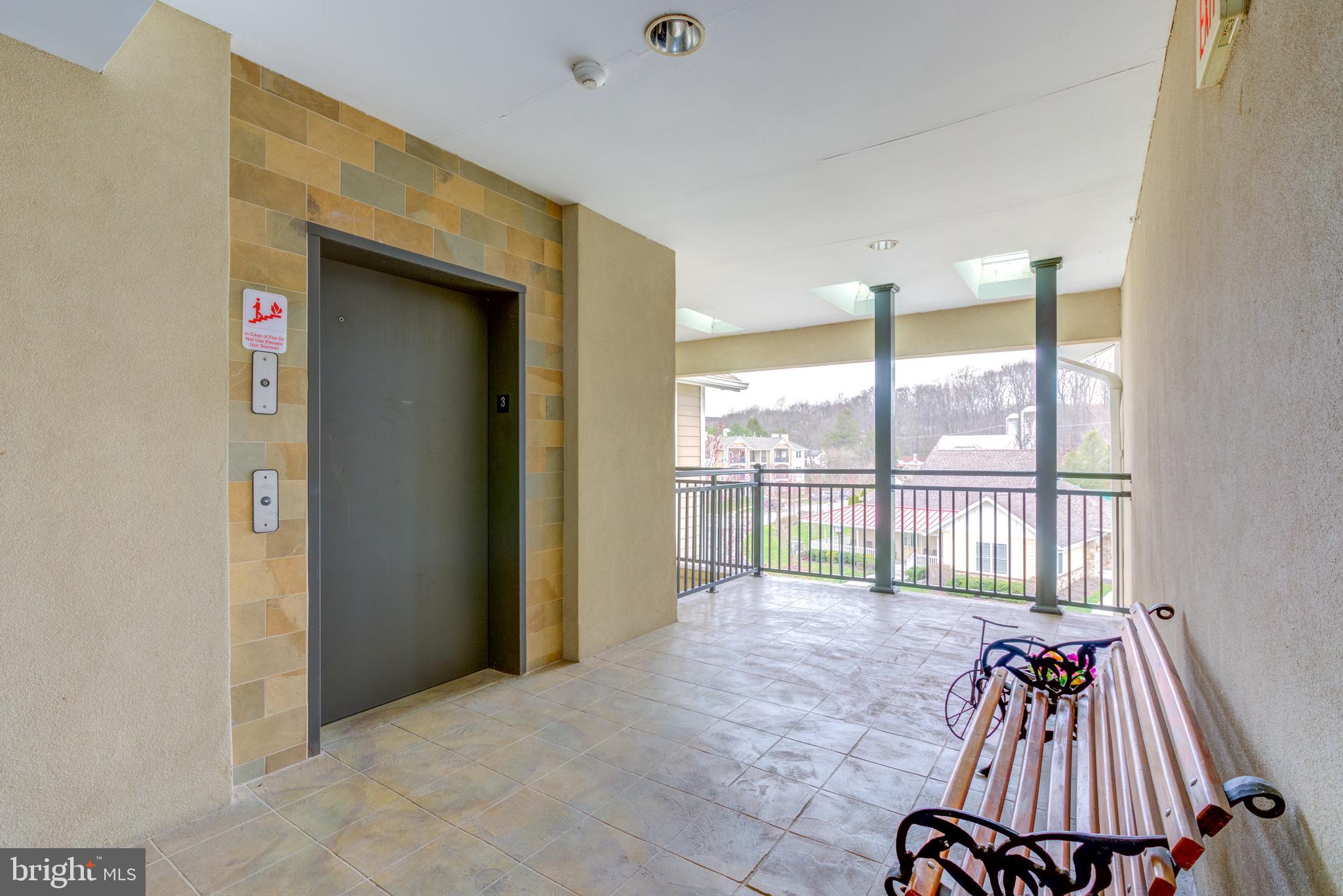 186 Bucktown Xing Road, Unit 43B Pottstown, PA 19465 - Photo 24 of 38 Elevator access to all floors & garage