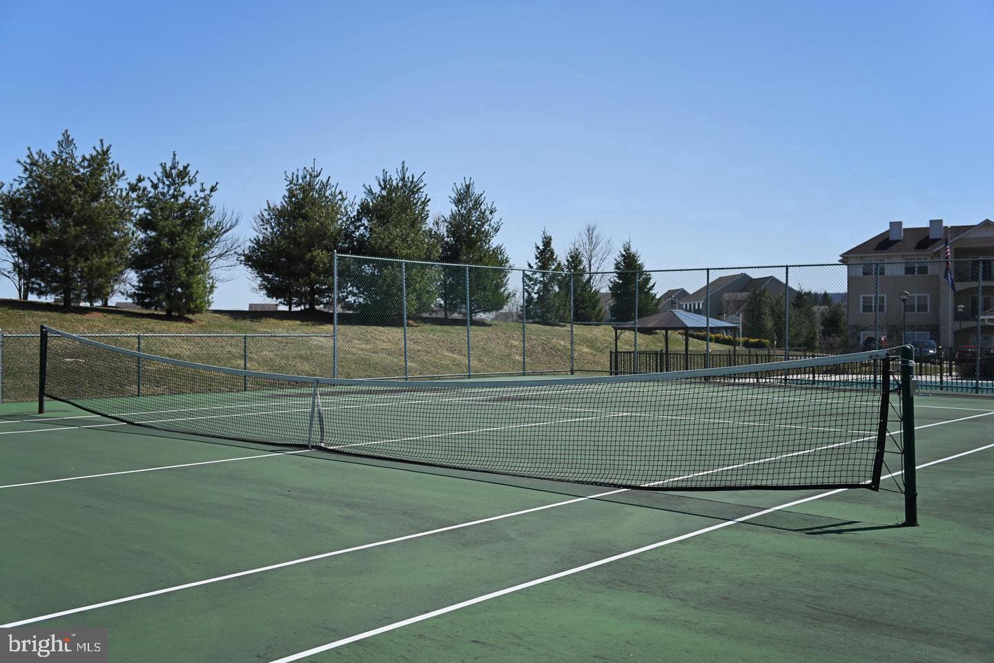 186 Bucktown Xing Road, Unit 43B Pottstown, PA 19465 - Photo 36 of 38 Community tennis court