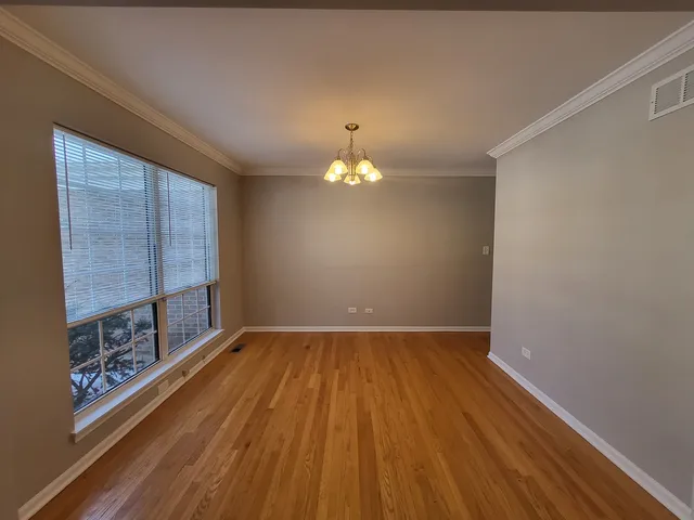 $460,000 | 541 Meadowview Drive, Wauconda, IL 60084