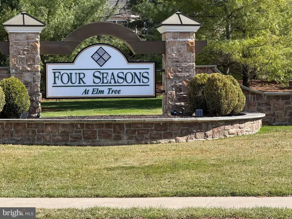 $465,000 | 631 Thoreau Drive, Mount Joy, PA 17552