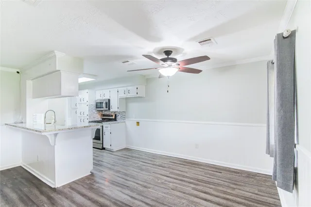 $310,000 | 3808 Sunray Lane, Pasadena, TX 77503