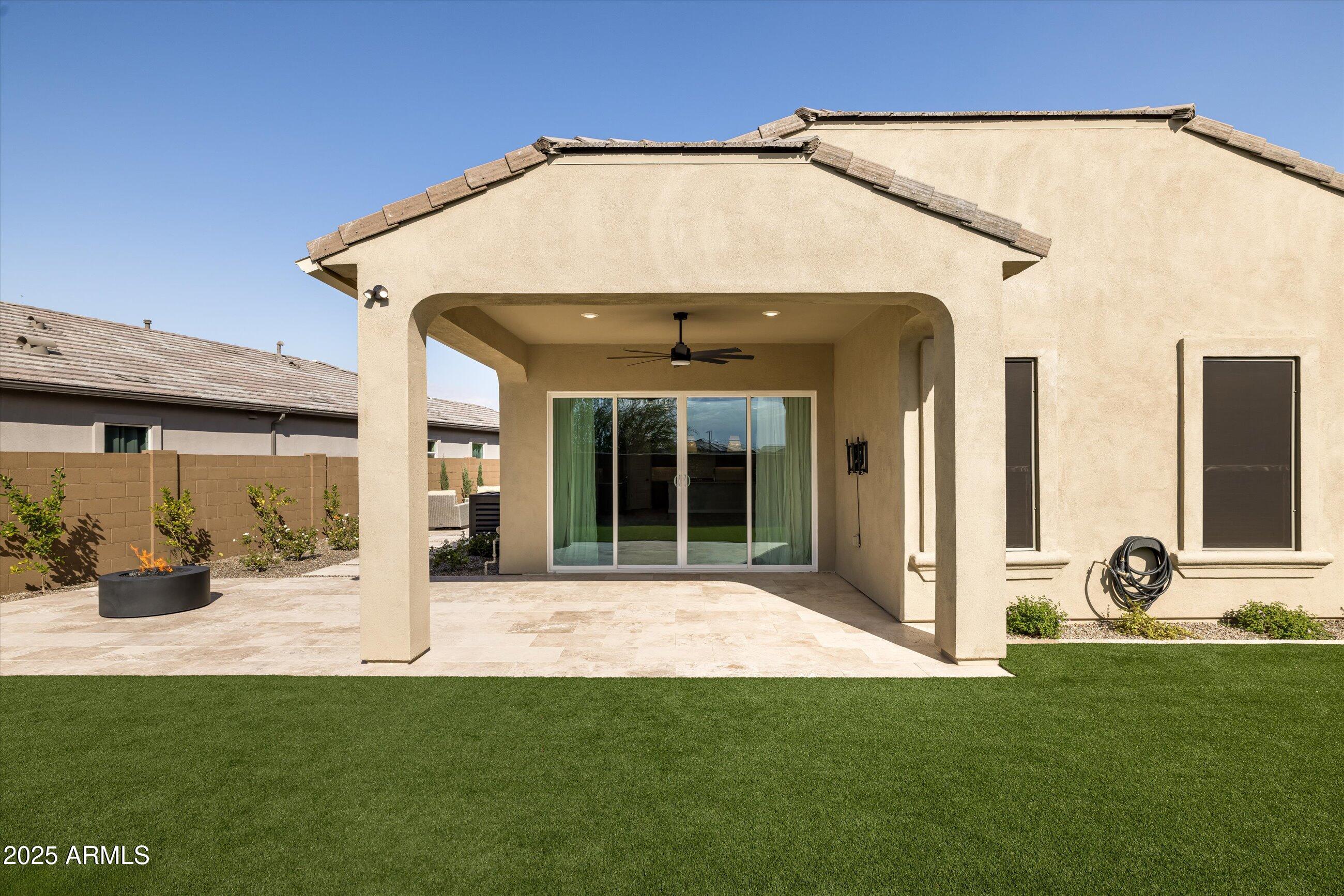 21425 North 59th Street Phoenix, AZ 85054 - Photo 41 of 47 a front view of a house with a yard