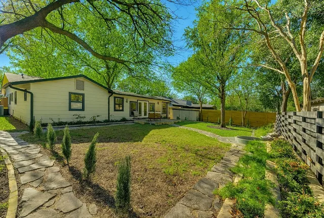 $775,000 | 7002 Whispering Oaks Drive, Austin, TX 78745