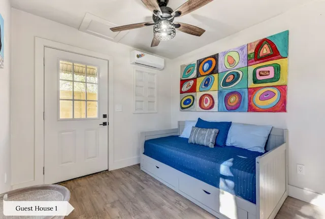 $775,000 | 7002 Whispering Oaks Drive, Austin, TX 78745