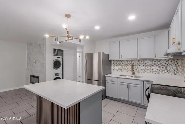 $179,000 | 18202 North Cave Creek Road, Unit 245, Phoenix, AZ 85032