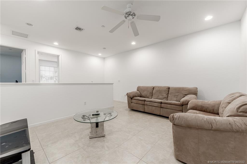 187 Southwest Walking Path Stuart, FL 34997 - Photo 10 of 20 Gallery Image 10