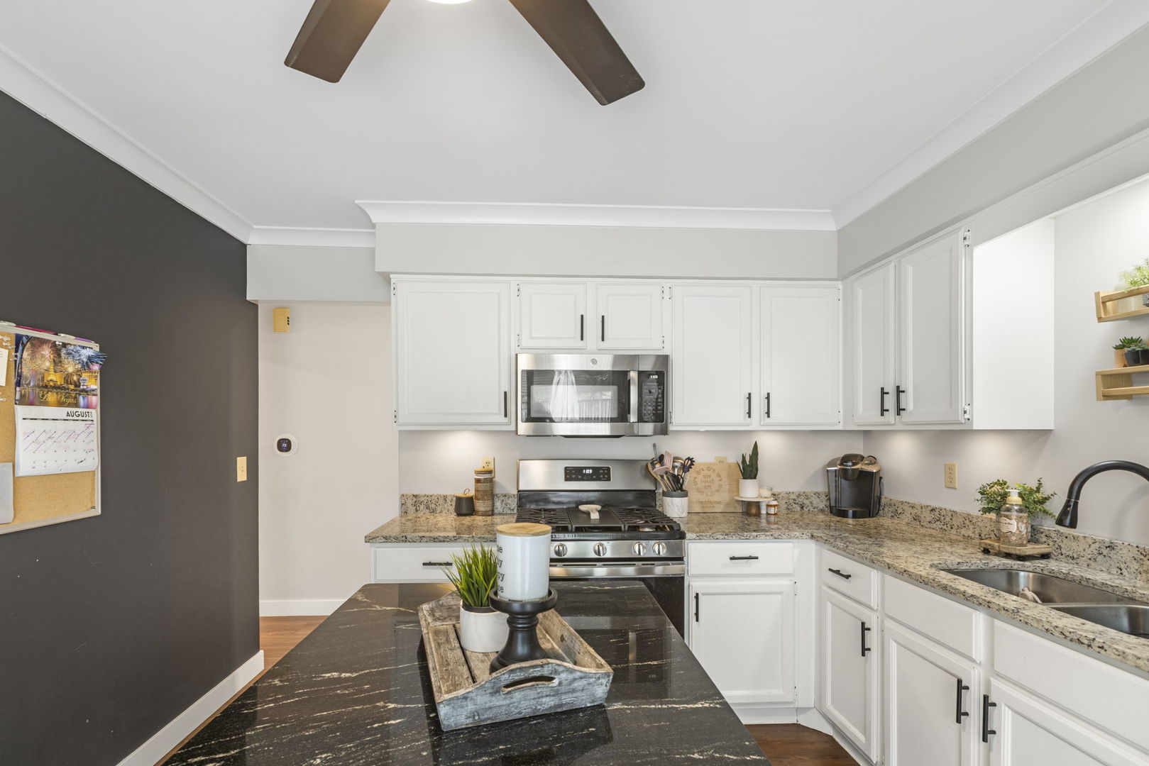 1470 South Tyler Road St. Charles, IL 60174 - Photo 9 of 22 Gallery Image 9