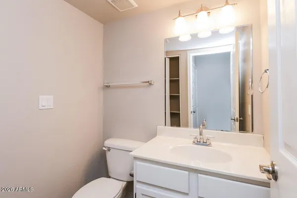 $2,270 | 425 South Sunrise Drive, Gilbert, AZ 85233