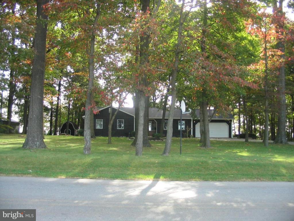 239 Black Road Quarryville, PA 17566 - Photo 2 of 15 Gallery Image 2