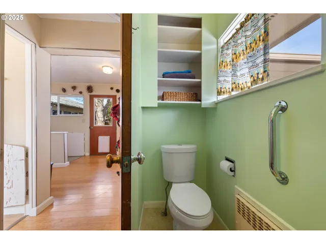 a view of a storage & utility room