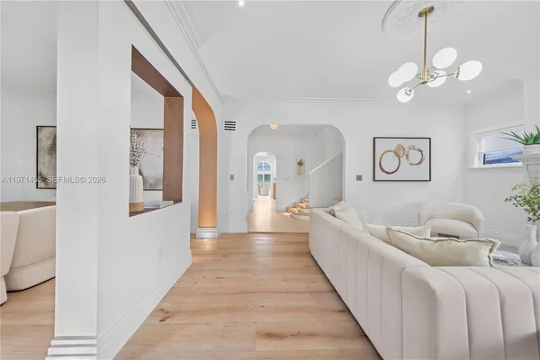 $3,249,000 | 178 Northeast 45th Street, Miami, FL 33137