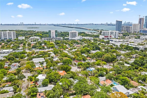$3,249,000 | 178 Northeast 45th Street, Miami, FL 33137