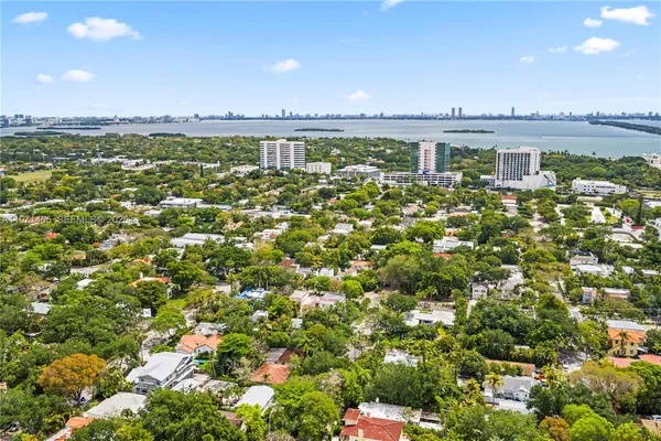$3,249,000 | 178 Northeast 45th Street, Miami, FL 33137