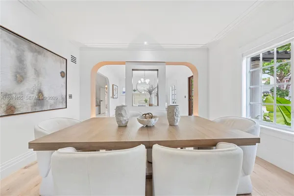 $3,249,000 | 178 Northeast 45th Street, Miami, FL 33137