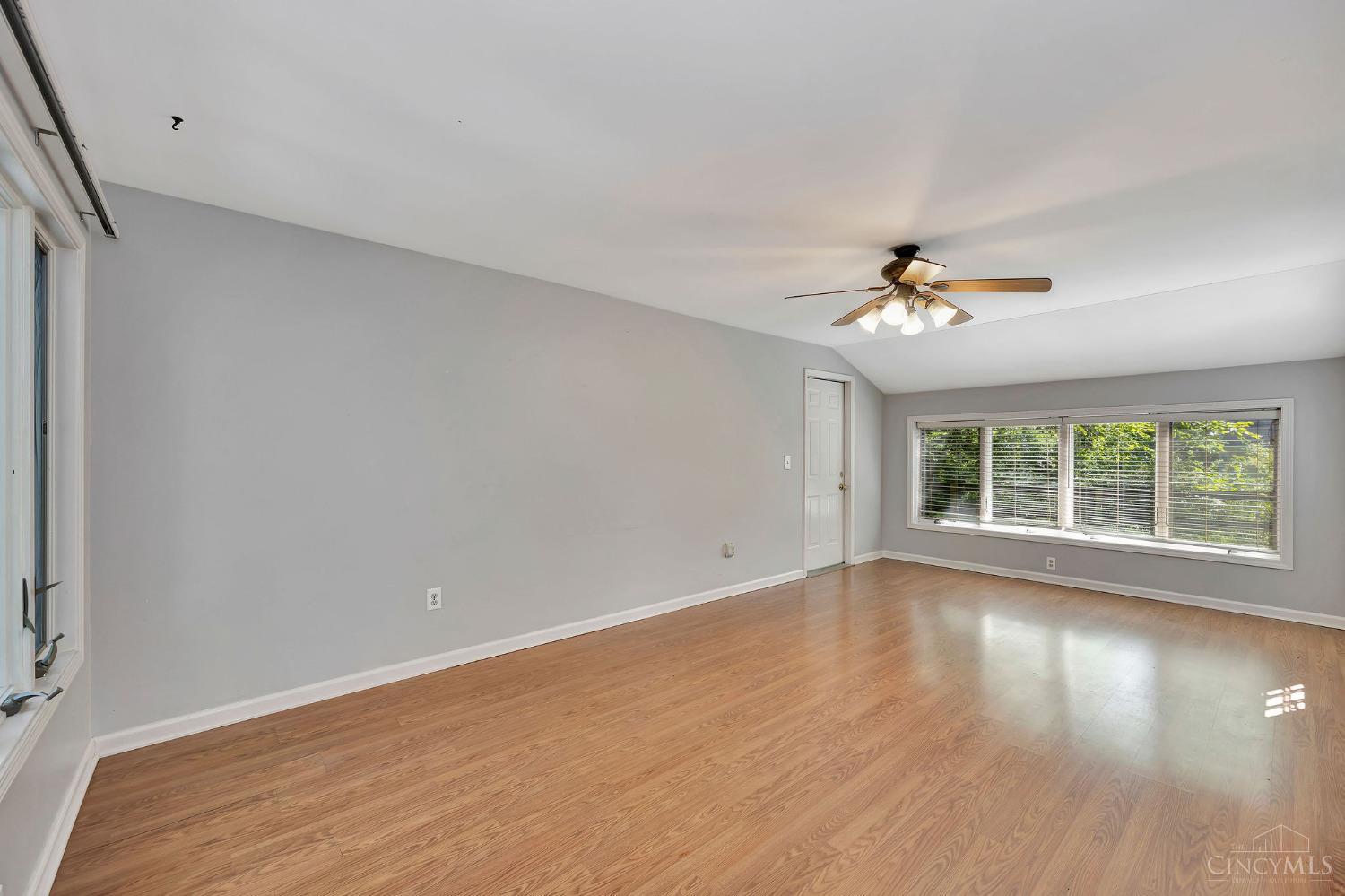 4884 Dick Road Oxford, OH 45056 - Photo 12 of 45 Gallery Image 12