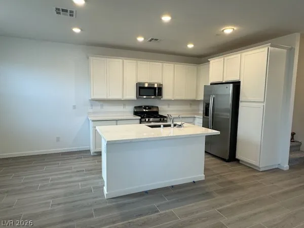 $2,550 | 2552 Venetia Pointe Street, Henderson, NV 89044