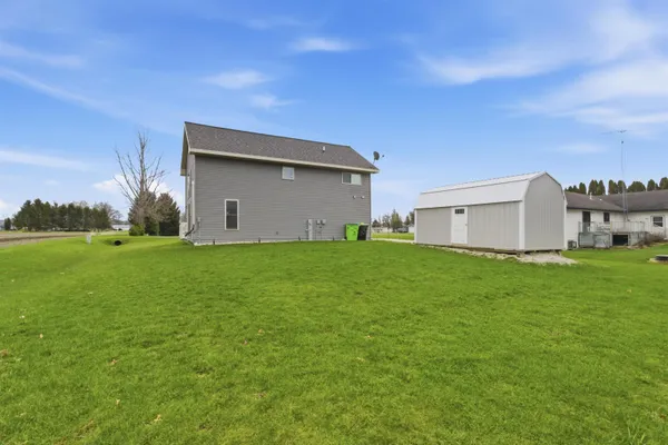 $270,000 | 607 Mary, Fairwater, WI 53931