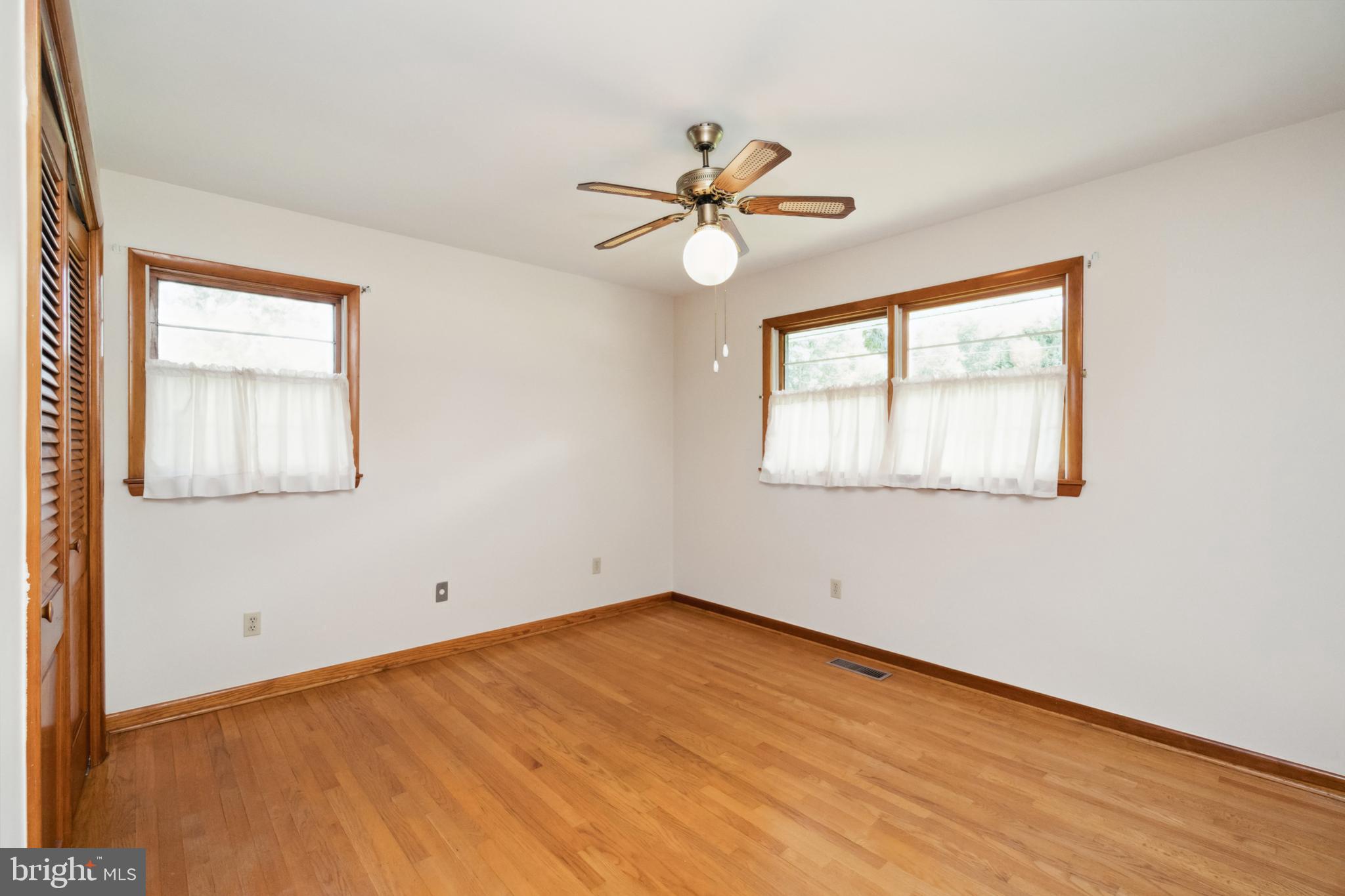 6215 Ripley Road La Plata, MD 20646 - Photo 19 of 35 Bedroom 2