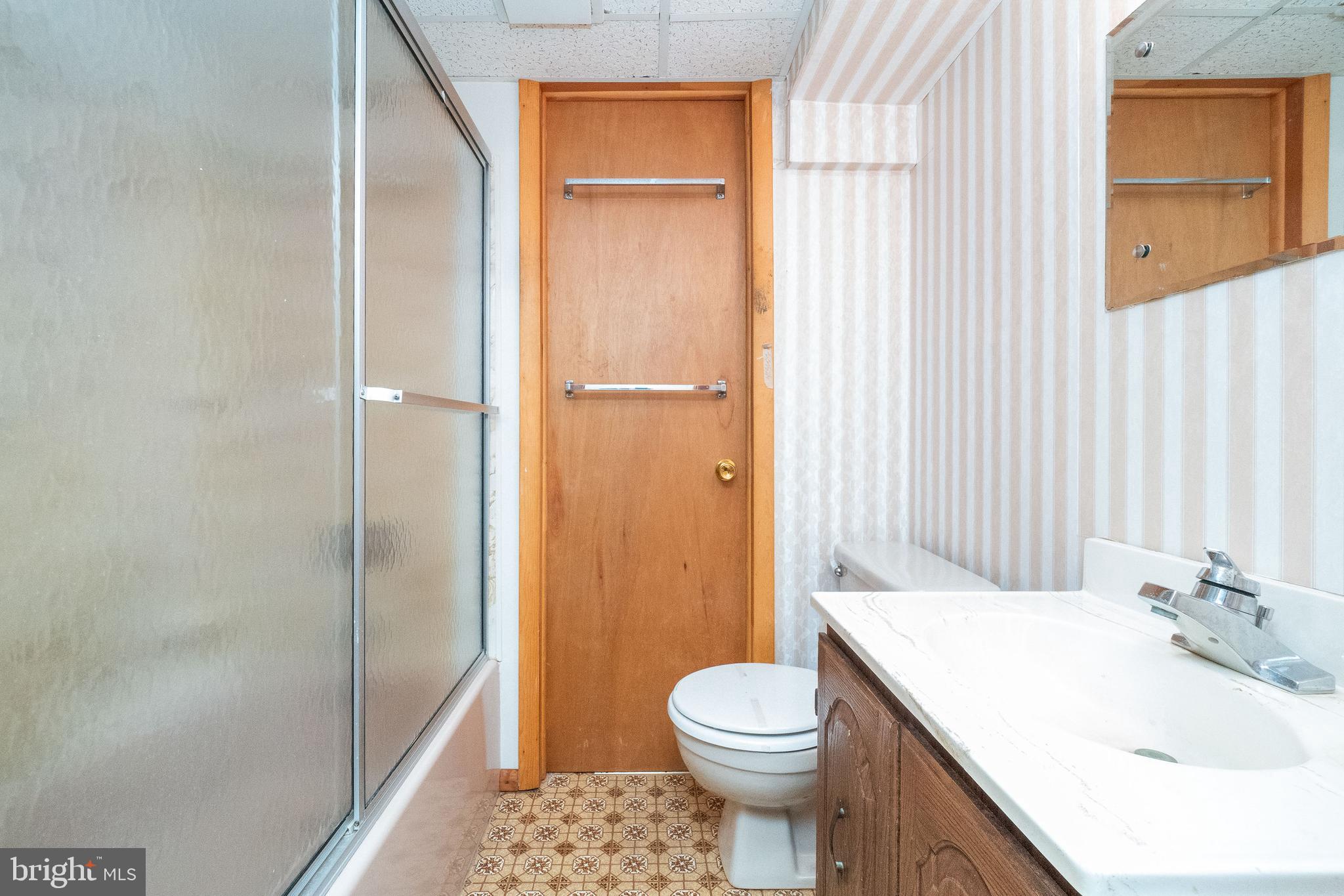 6215 Ripley Road La Plata, MD 20646 - Photo 23 of 35 Basement Full Bath