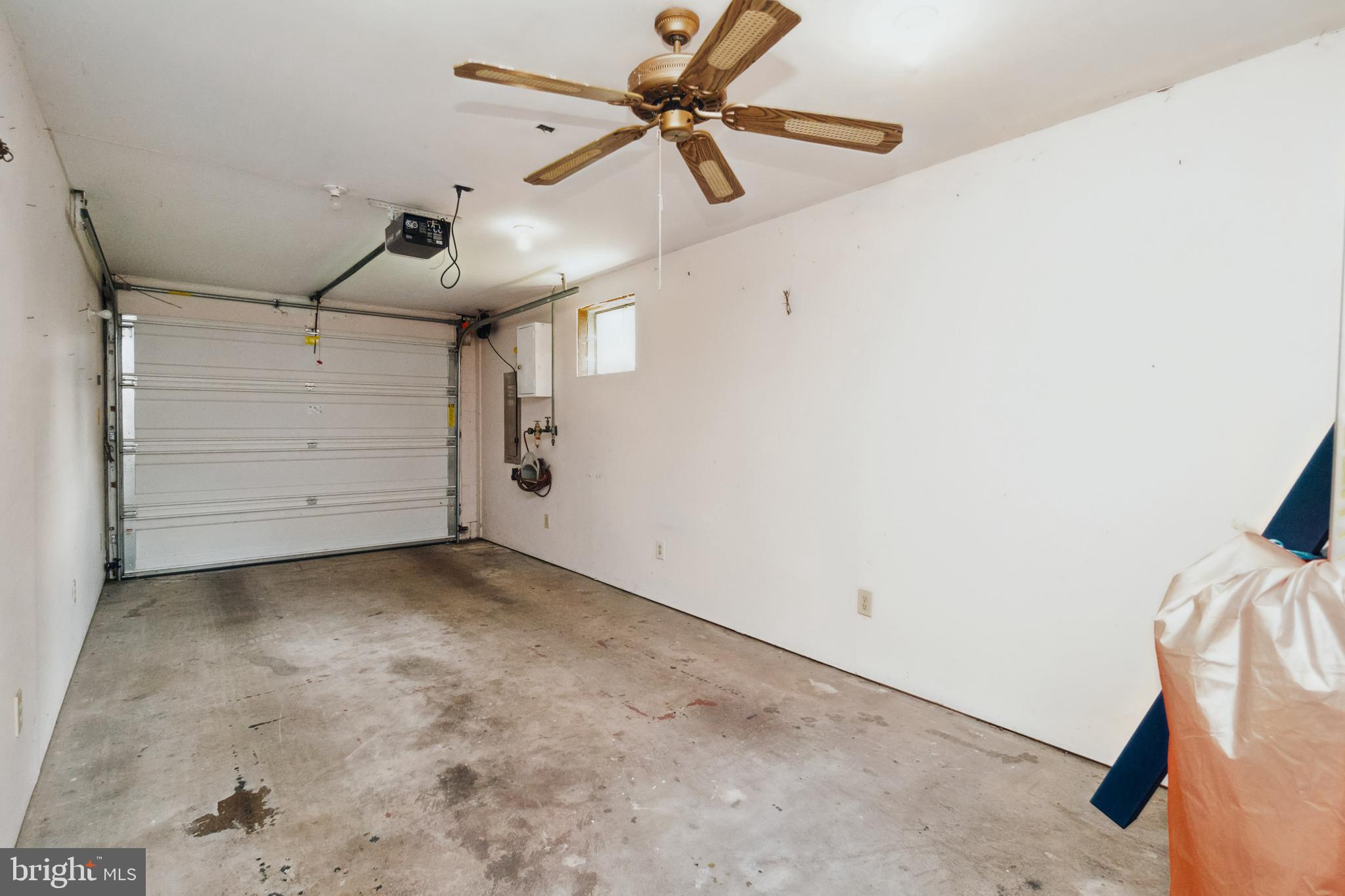 6215 Ripley Road La Plata, MD 20646 - Photo 31 of 35 Detached Garage Bay 2
