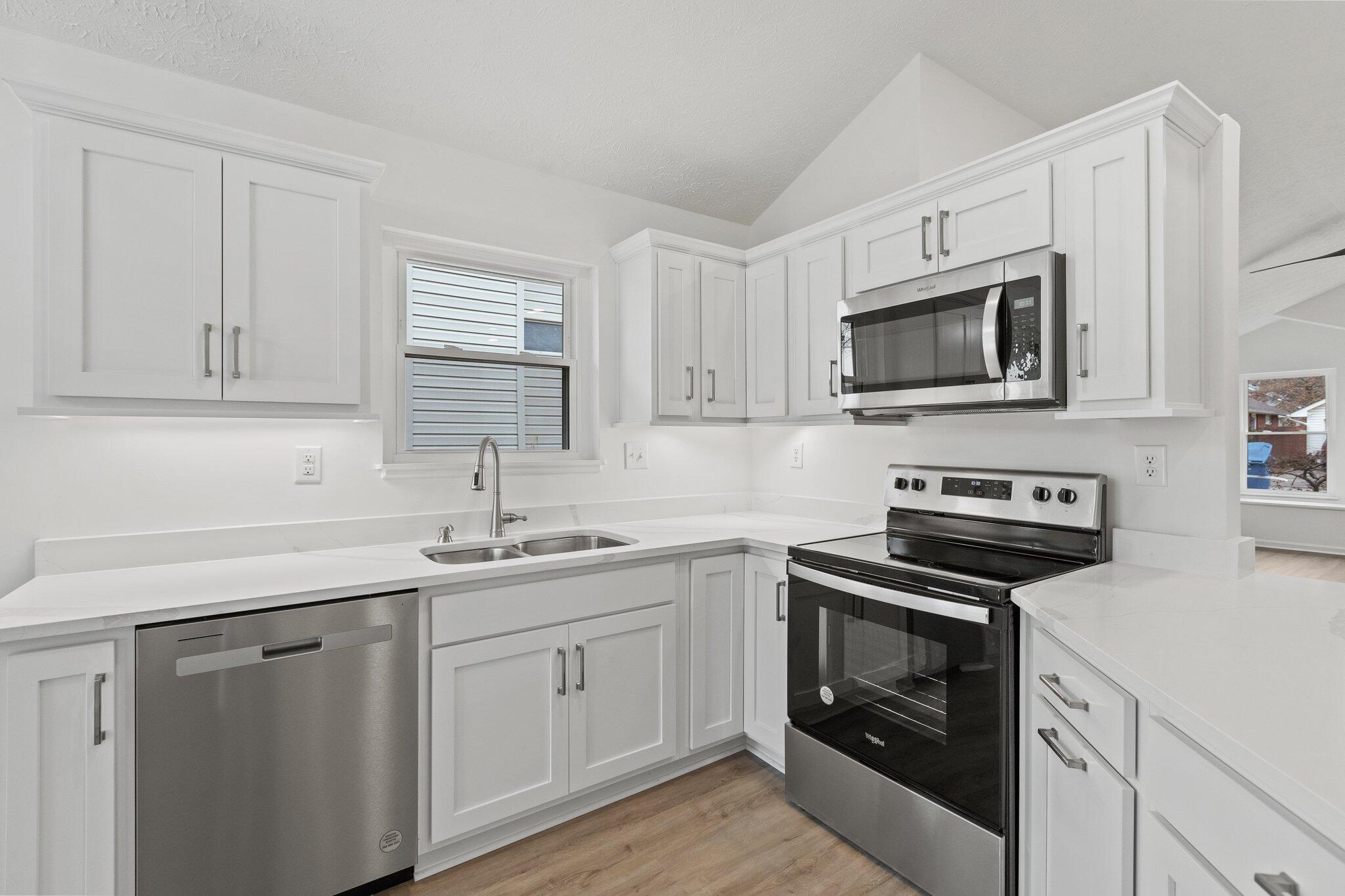351 Retrac Road Lexington, KY 40503 - Photo 5 of 32 12-web-or-mls-351-retrac-rd