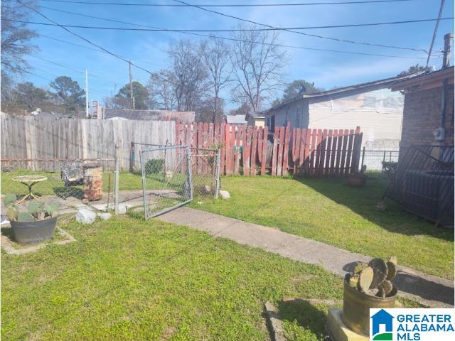 2016 Lee Terrace Southwest Birmingham, AL 35211 - Photo 15 of 25