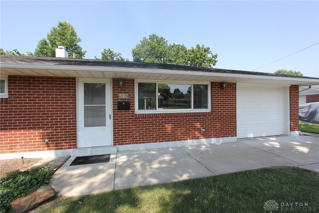 6529 Harshmanville Road Huber Heights, OH 45424 - Photo 10 of 45