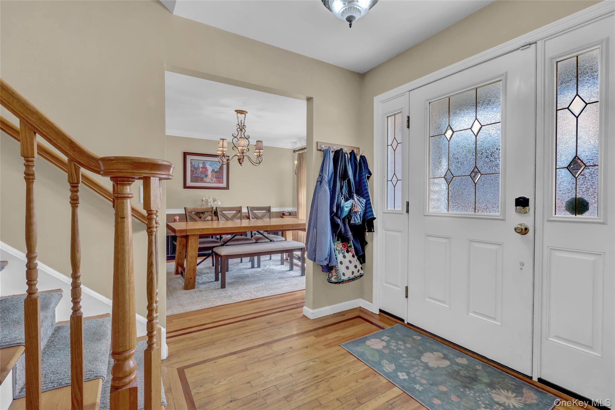 18 Hampton Road Lynbrook, NY 11563 - Photo 4 of 37 a view of a hallway with workspace and entryway