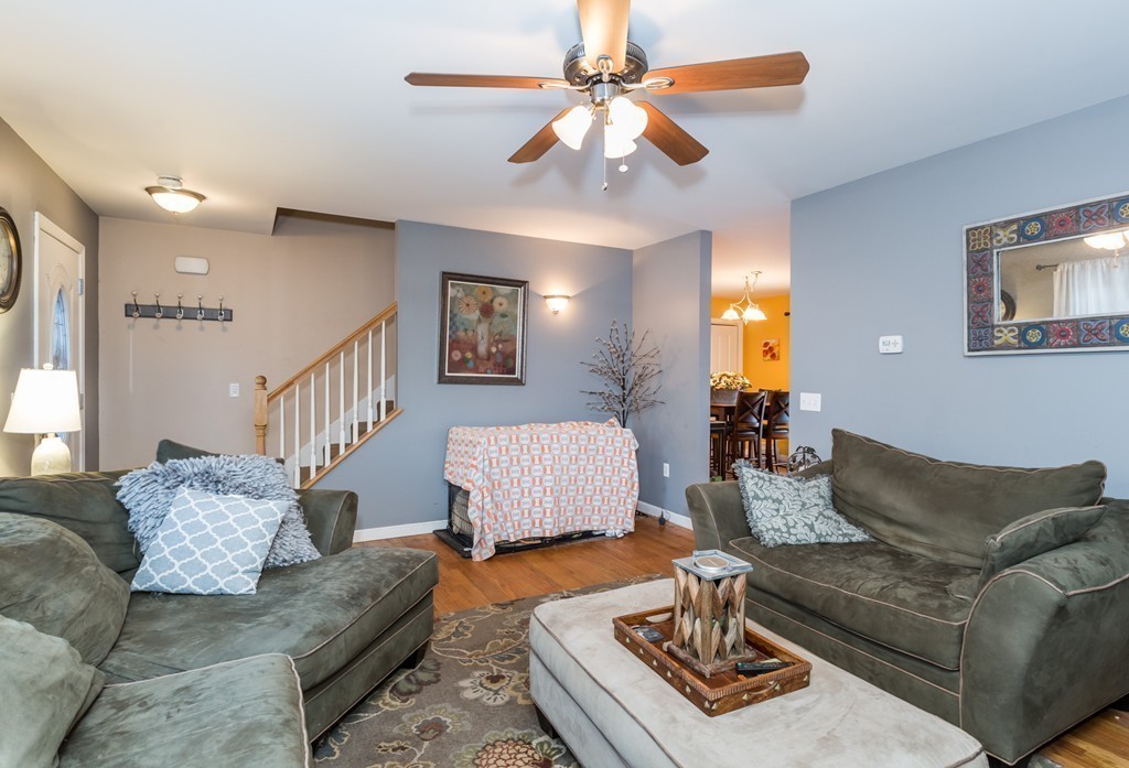 56 Bruce Street Springfield, MA 01119 - Photo 12 of 30