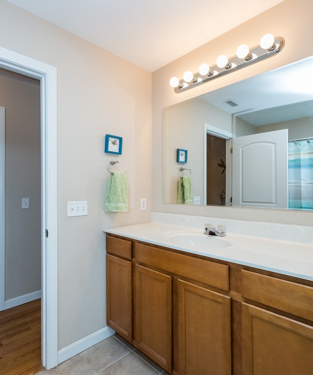 56 Bruce Street Springfield, MA 01119 - Photo 25 of 30