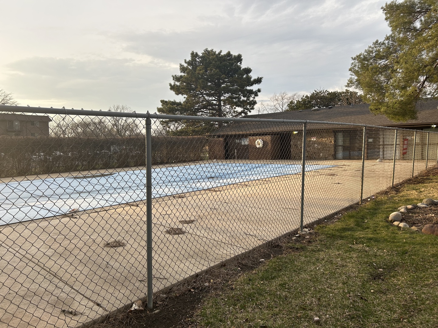 235 North Mill Road, Unit 114B Addison, IL 60101 - Photo 23 of 28 a view of a backyard