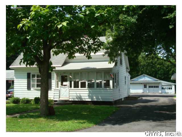 304 Elbow Road Salina, NY 13212 - Photo 1 of 1 Exterior Front