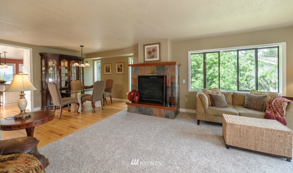 1105 West Racine Street Bellingham, WA 98229 - Photo 2 of 25 Gallery Image 2