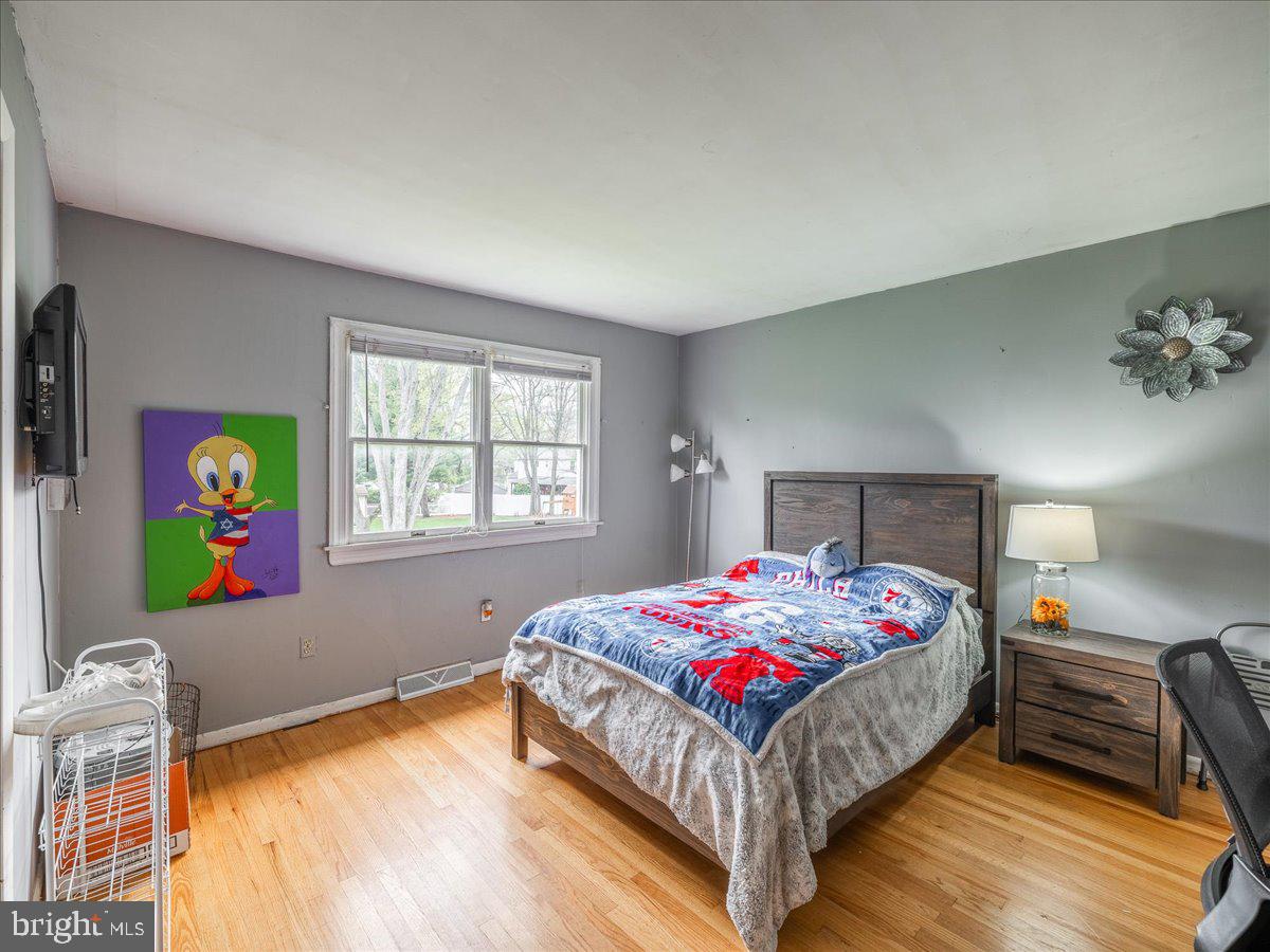 2570 Exton Road Hatboro, PA 19040 - Photo 20 of 39