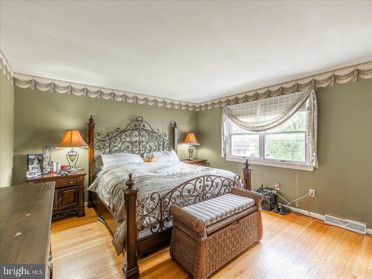 2570 Exton Road Hatboro, PA 19040 - Photo 23 of 39