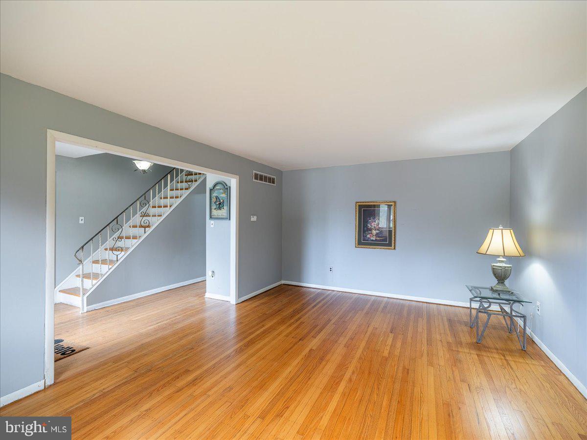 2570 Exton Road Hatboro, PA 19040 - Photo 8 of 39