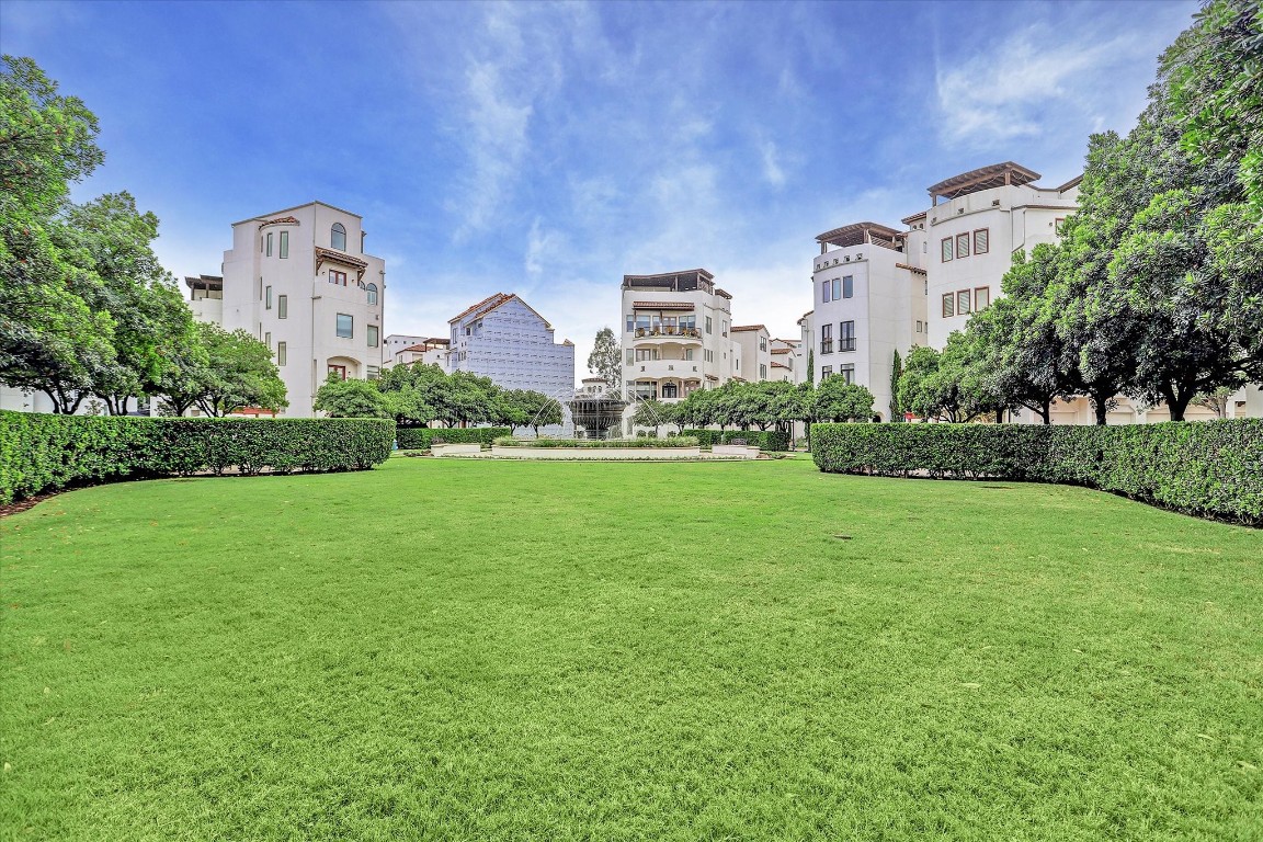 5213 Feagan Street, Unit A Houston, TX 77007 - Photo 43 of 47 a front view of a building with garden