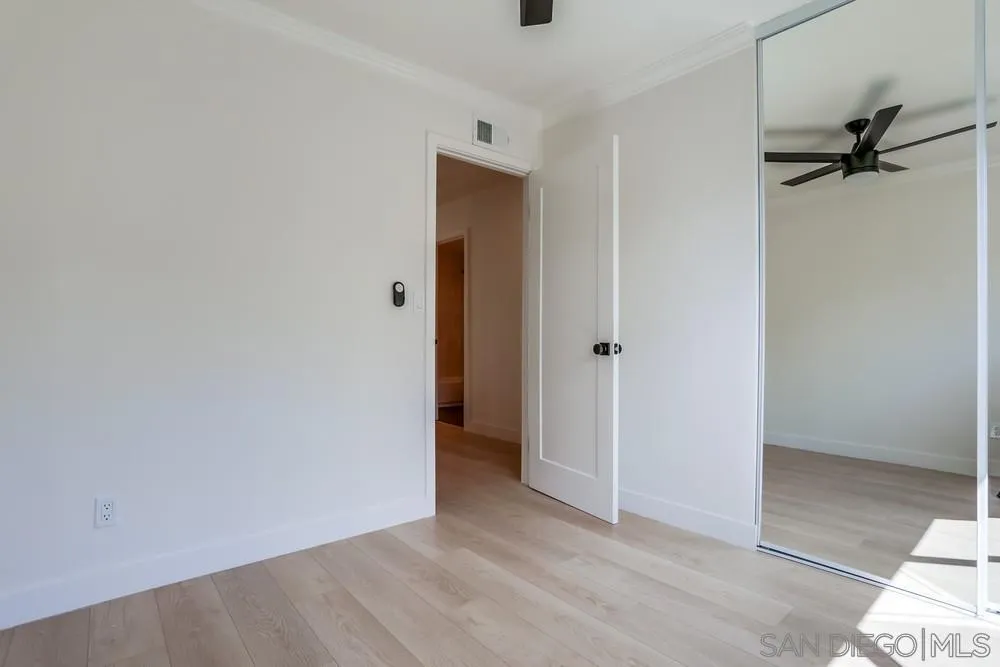 12701 McFeron Road Poway, CA 92064 - Photo 22 of 32 wooden floor in a gallery