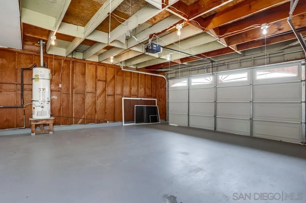 12701 McFeron Road Poway, CA 92064 - Photo 32 of 32 a view of empty room with wooden ceiling