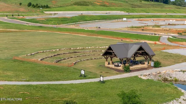 $1,050,000 | 2705 Chestnut Lane, Loudon, TN 37774