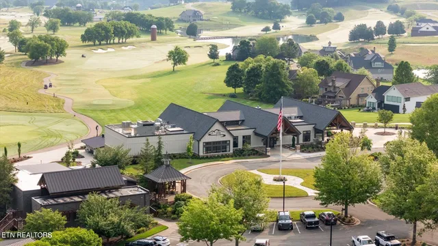 $1,050,000 | 2705 Chestnut Lane, Loudon, TN 37774