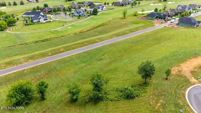 $1,050,000 | 2705 Chestnut Lane, Loudon, TN 37774