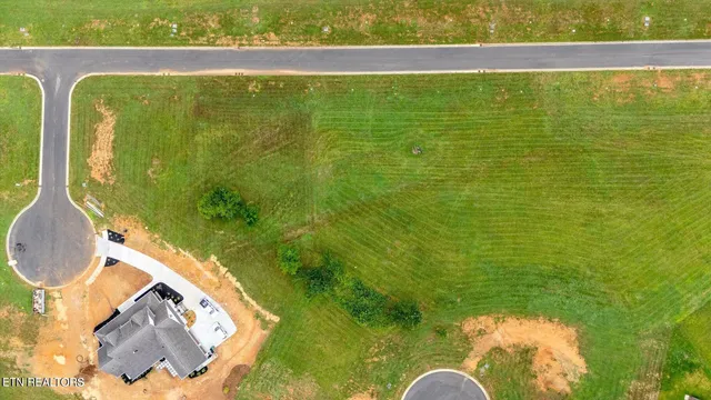 $1,050,000 | 2705 Chestnut Lane, Loudon, TN 37774