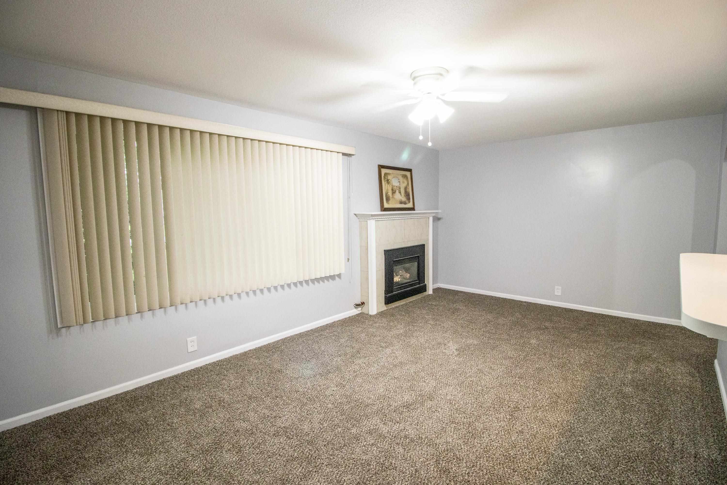 4145 Pineport Road Bridgeport, MI 48722 - Photo 5 of 25 50121292-4.JPG