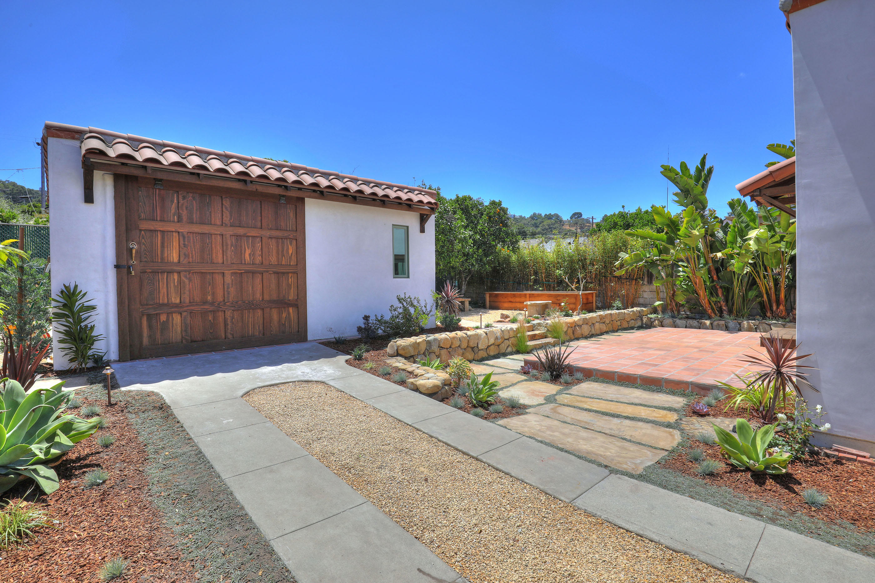 1621 Clearview Road Santa Barbara, CA 93101 - Photo 19 of 20 a view of a house with a yard