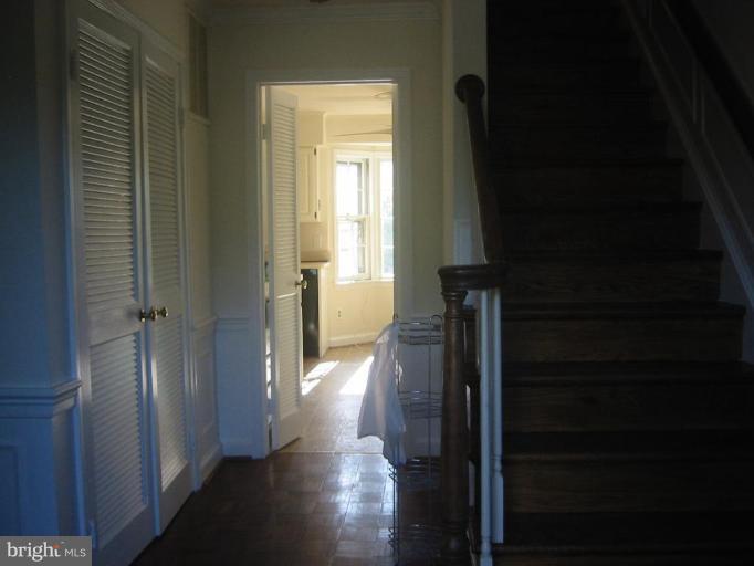 1600 Stonebridge Road Alexandria, VA 22304 - Photo 14 of 21 Entrance / Foyer