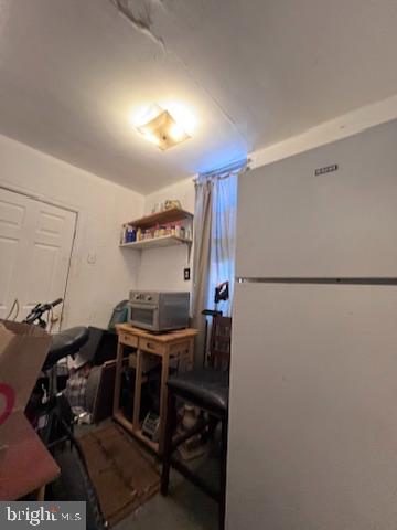 1601 St. Paul Street Philadelphia, PA 19140 - Photo 9 of 17 a workspace with furniture and chandelier