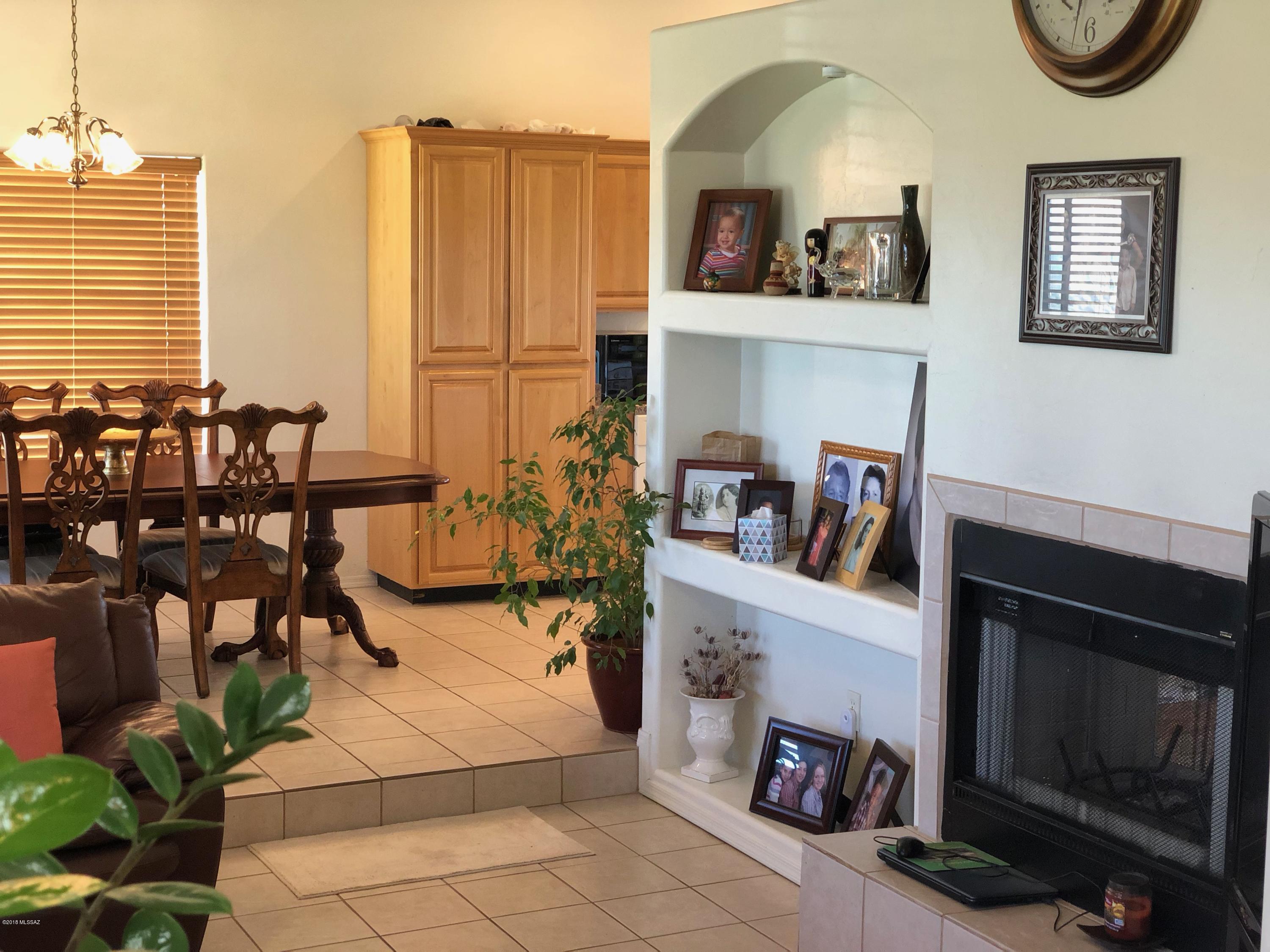 1224 Avenida Gloriosa Rio Rico, AZ 85648 - Photo 17 of 50