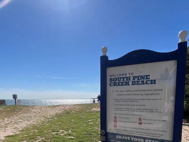 $2,100 | 650 South Pine Creek Road, Fairfield, CT 06824