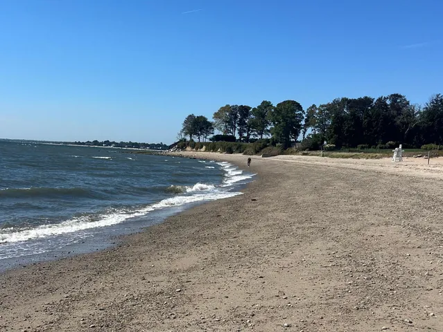 $2,100 | 650 South Pine Creek Road, Fairfield, CT 06824